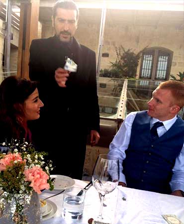 Magic for Weddings - entertainment by magician Malta